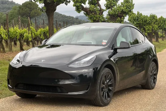 tesla model y berline