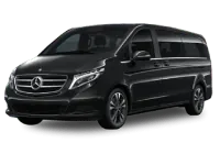 Van Mercedes noir vu de trois quarts avant sur fond transparent.